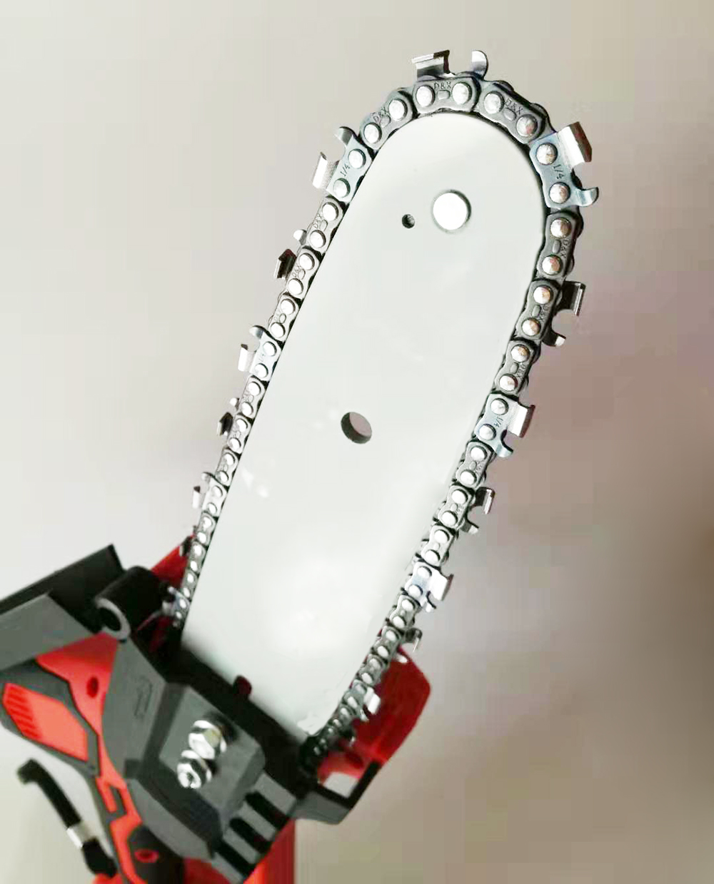 Portable 8 Inch Electric Pruning Saw Mini Electric Chain Saw Wood Spliting Chainsaw One-Handed Woodworking Tool